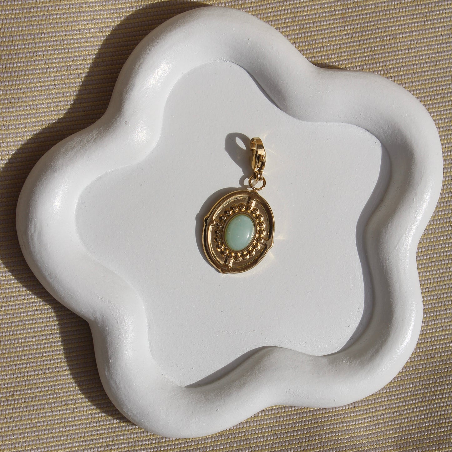 Charm Piedra
