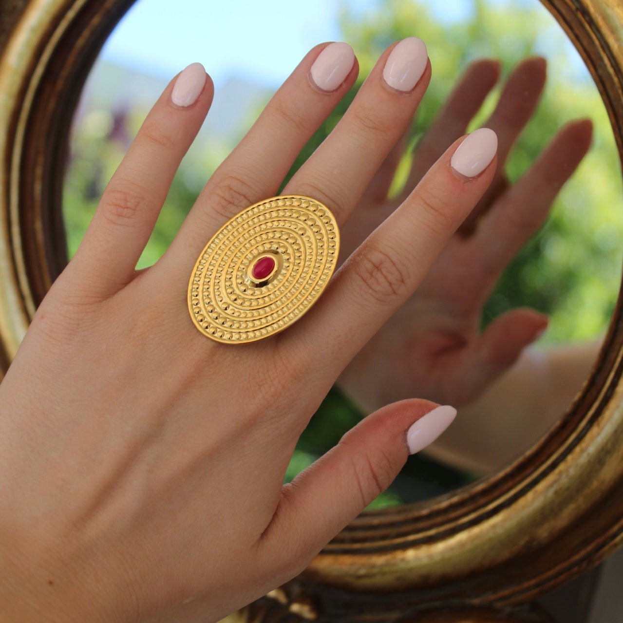 Anillo Vivia