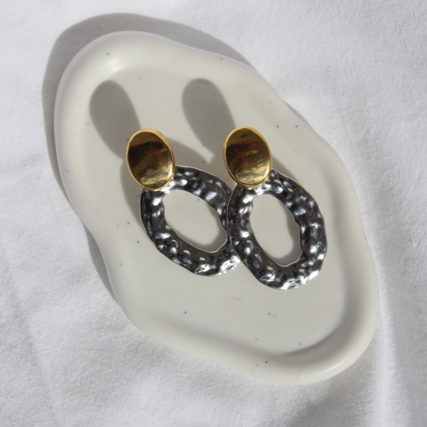 Pendientes Tola