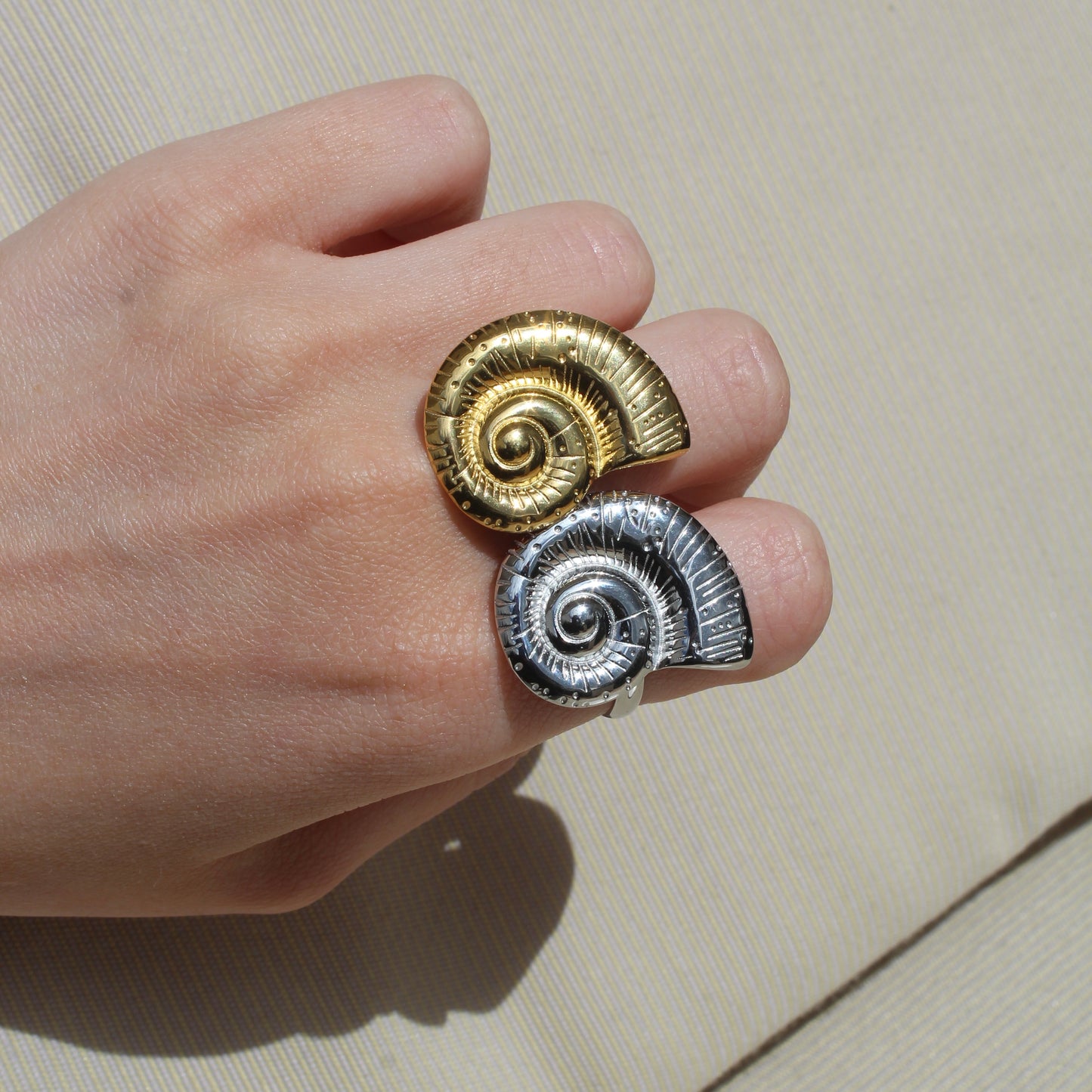 Anillo Caracola