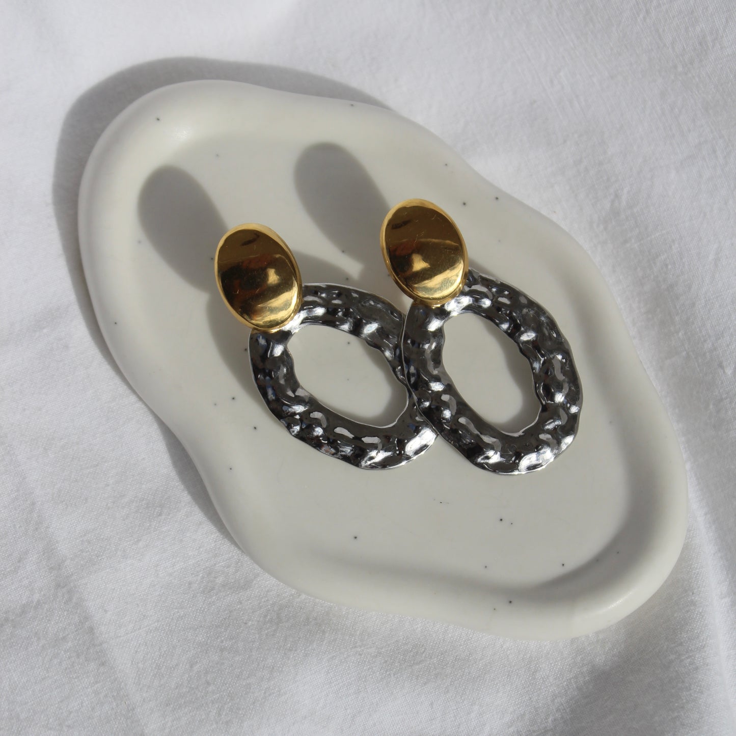 Pendientes Tola