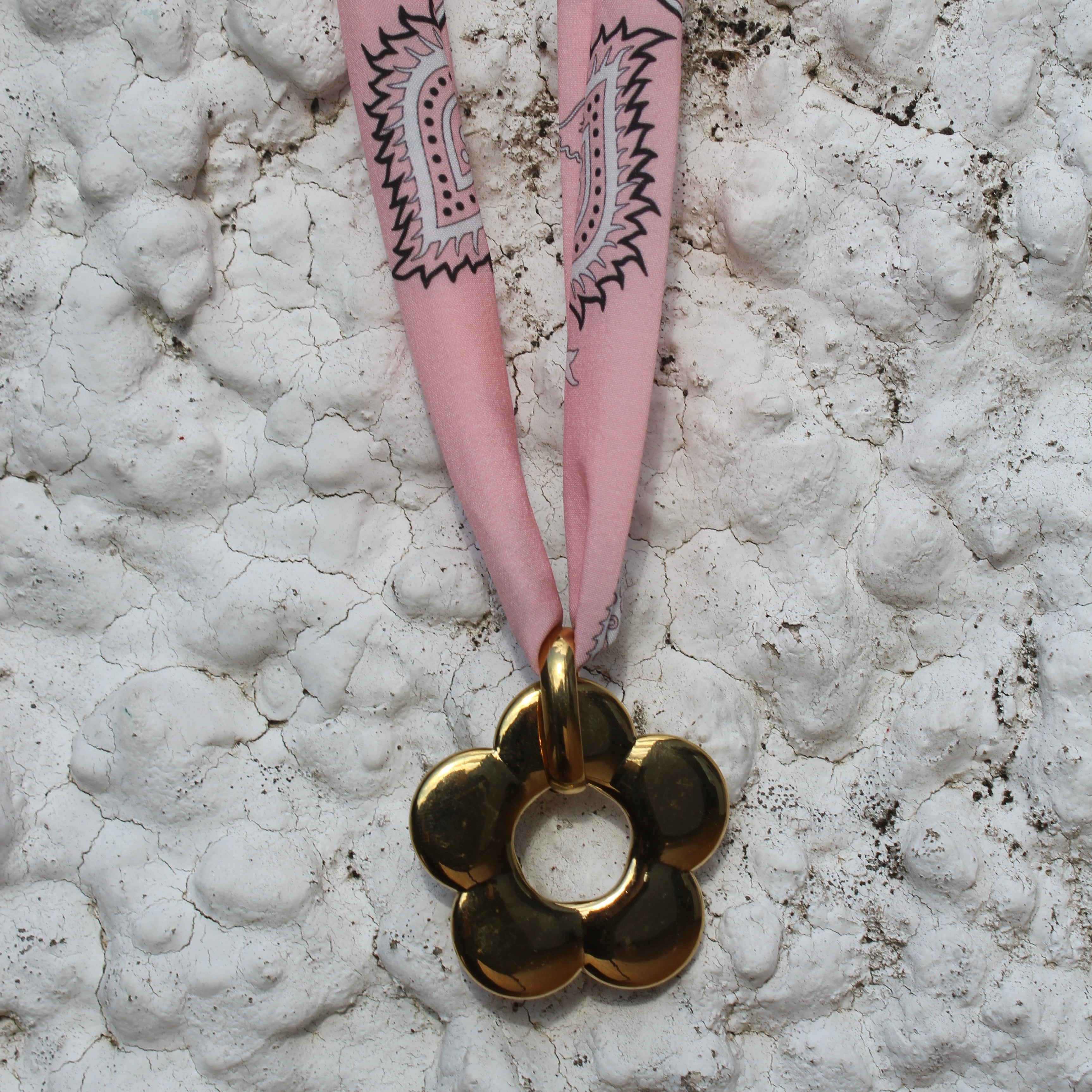 Collar Neila Rosa